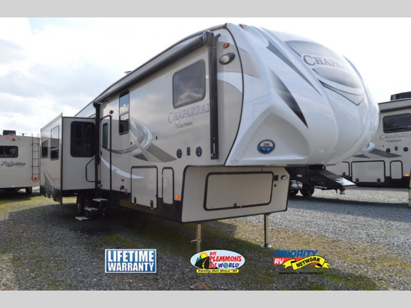 Coachmen Chaparral Fifth Wheel: 4 Reasons To Fall In Love